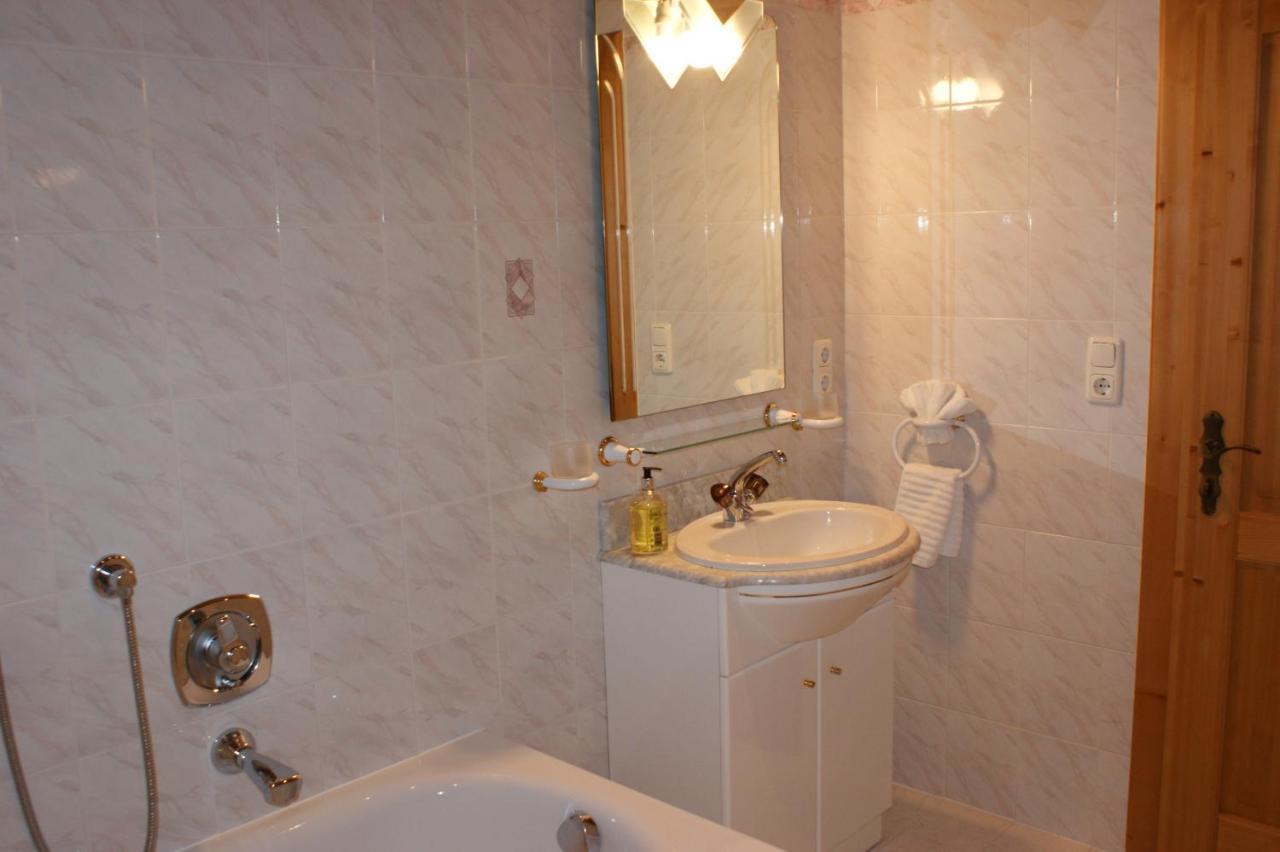 Haus Am Stein Apartment Finkenberg Ngoại thất bức ảnh