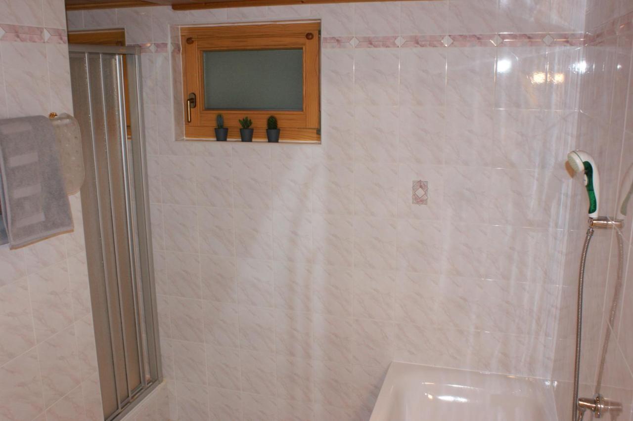 Haus Am Stein Apartment Finkenberg Ngoại thất bức ảnh